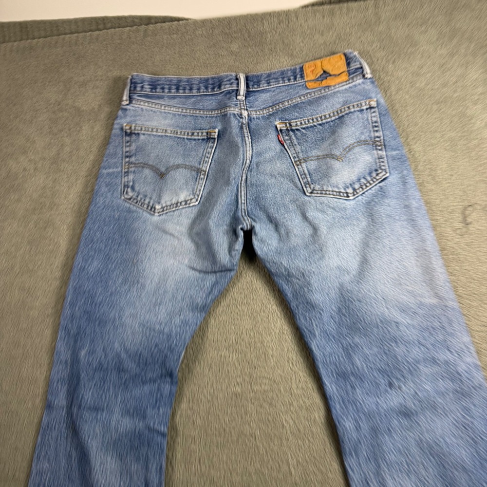 Levis 505 Regular Fit Straight Leg Light Wash Blue Denim Jeans 36x30